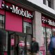 Image for article titled Report of Bounty Hunters Buying Phone Location Data Leaves U.S. Senators Seething